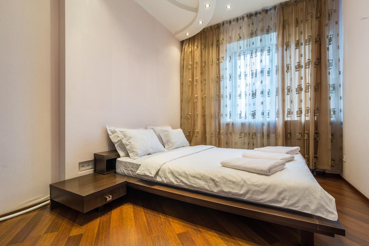 Lux Near Most City With Panoramic Windows Dnipro Exterior photo